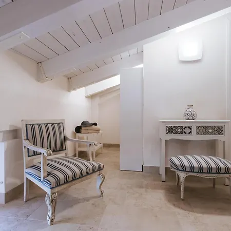 Le Nereidi Konukevi Siraküza