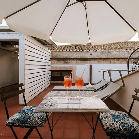 Konukevi Le Nereidi 3*